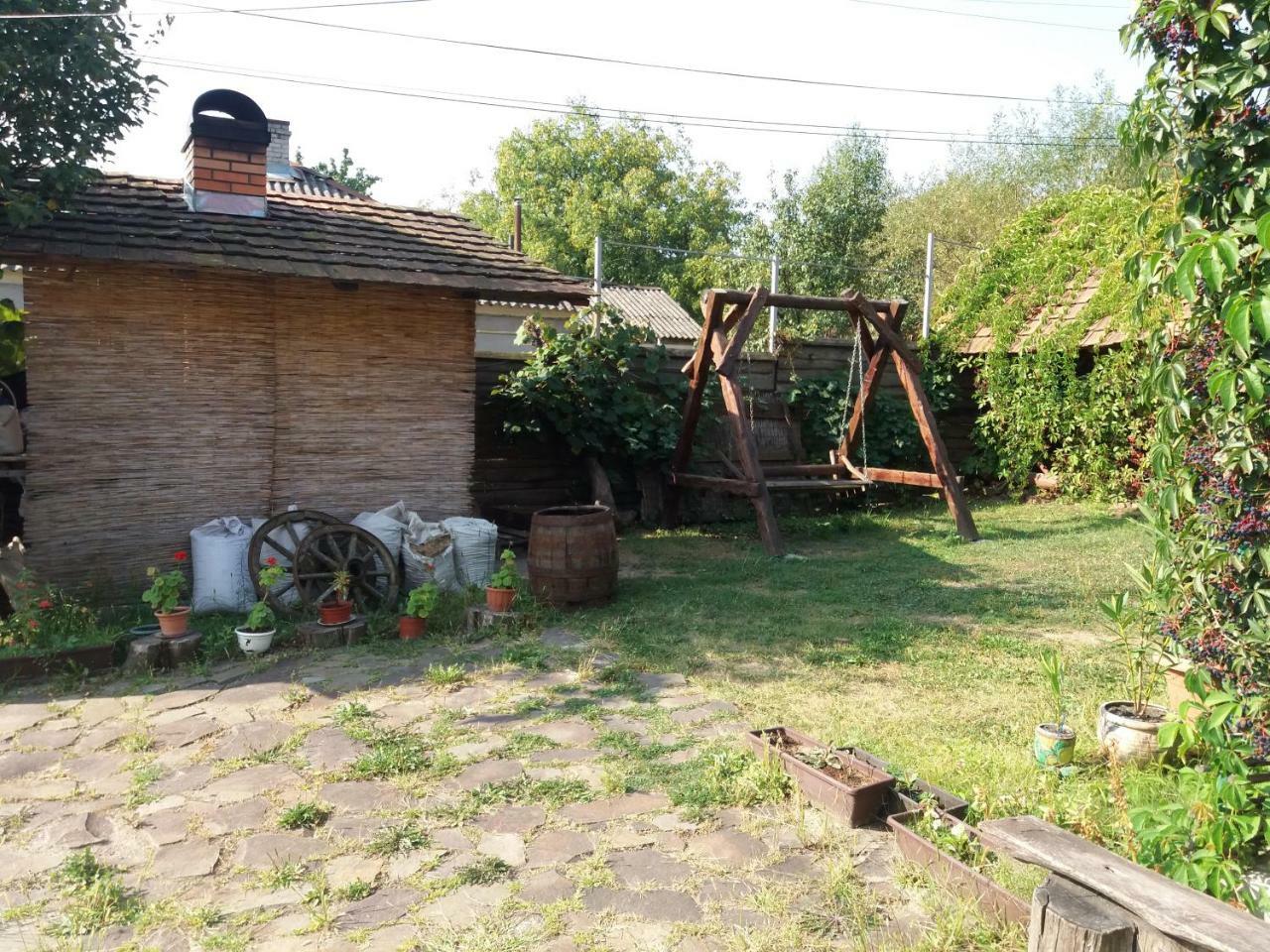 Садиба У Васі Svalyava Exterior photo